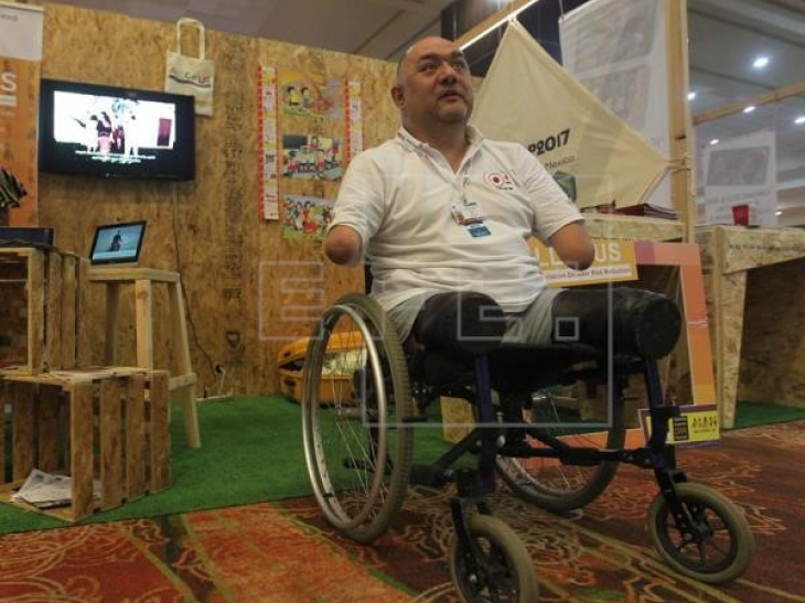 EFE indaga sobre discapacidad y desastres