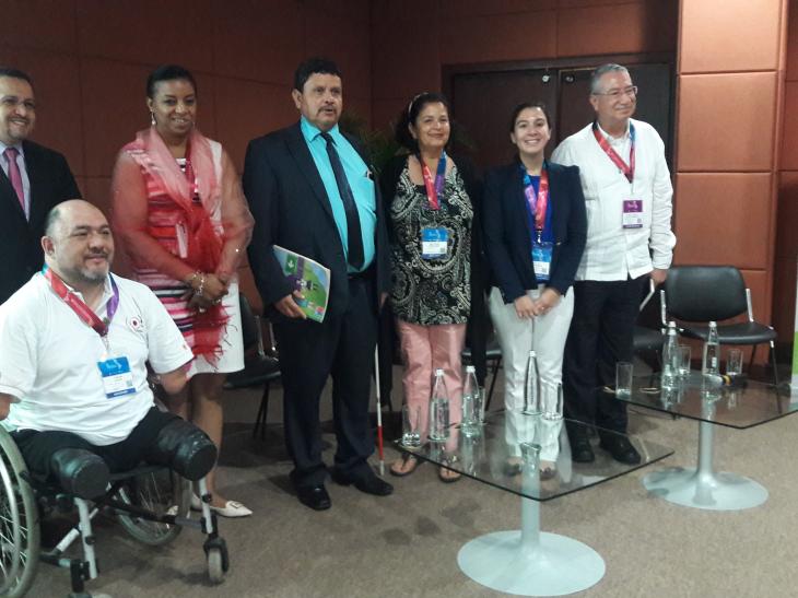 Participantes de la sesión paralela sobre discapacidad y desastres de la Plataforma Regional sobre RRD en Cartagena (2018). Con presencia de representantes de miembros de la red GIRDD: RIADIS, ONG Inclusiva, OPS/OMS, Gobierno de Ecuador.